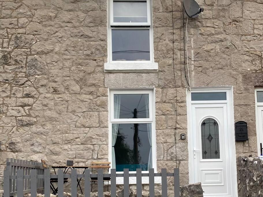 Quarryman'S Holiday Let Llysfaen Kültér fotó